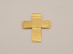 Kreuz Anhänger aus 750 Gelbgold