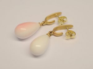 Ohrstecker 585 Roségold mit Conch-Shell Perle
