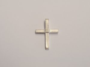Kleines Kreuz aus Silber 925