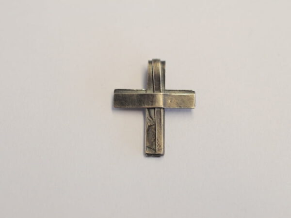 Kreuz Anhänger aus geschwärztem Silber - Unikat v17