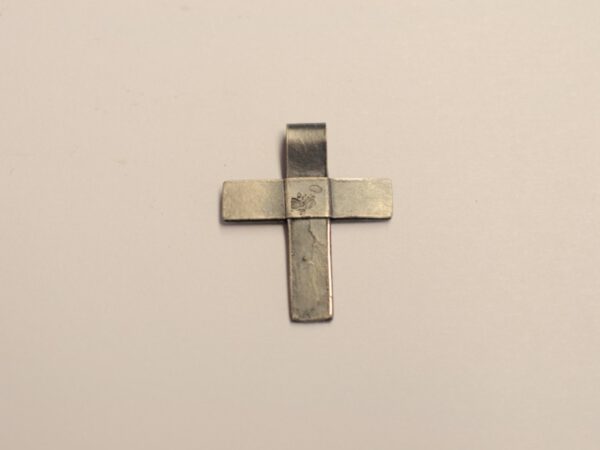 Kreuz aus geschwärztem Silber V23