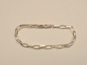 Gliederarmband aus Silber mit rechteckigen Kettengliedern