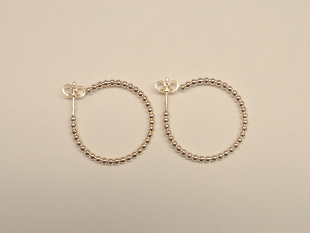 Kugel Creolen Ohrringe aus Silber mit Steckverschluss