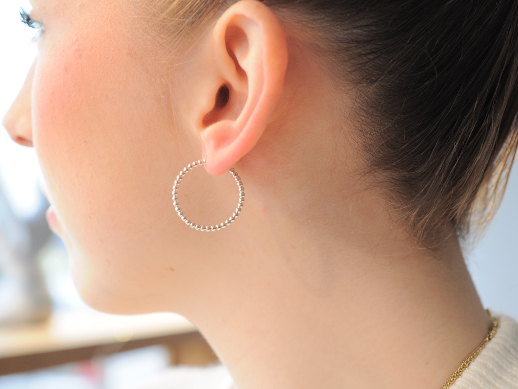 Kugel Creolen Ohrringe aus Silber mit Steckverschluss