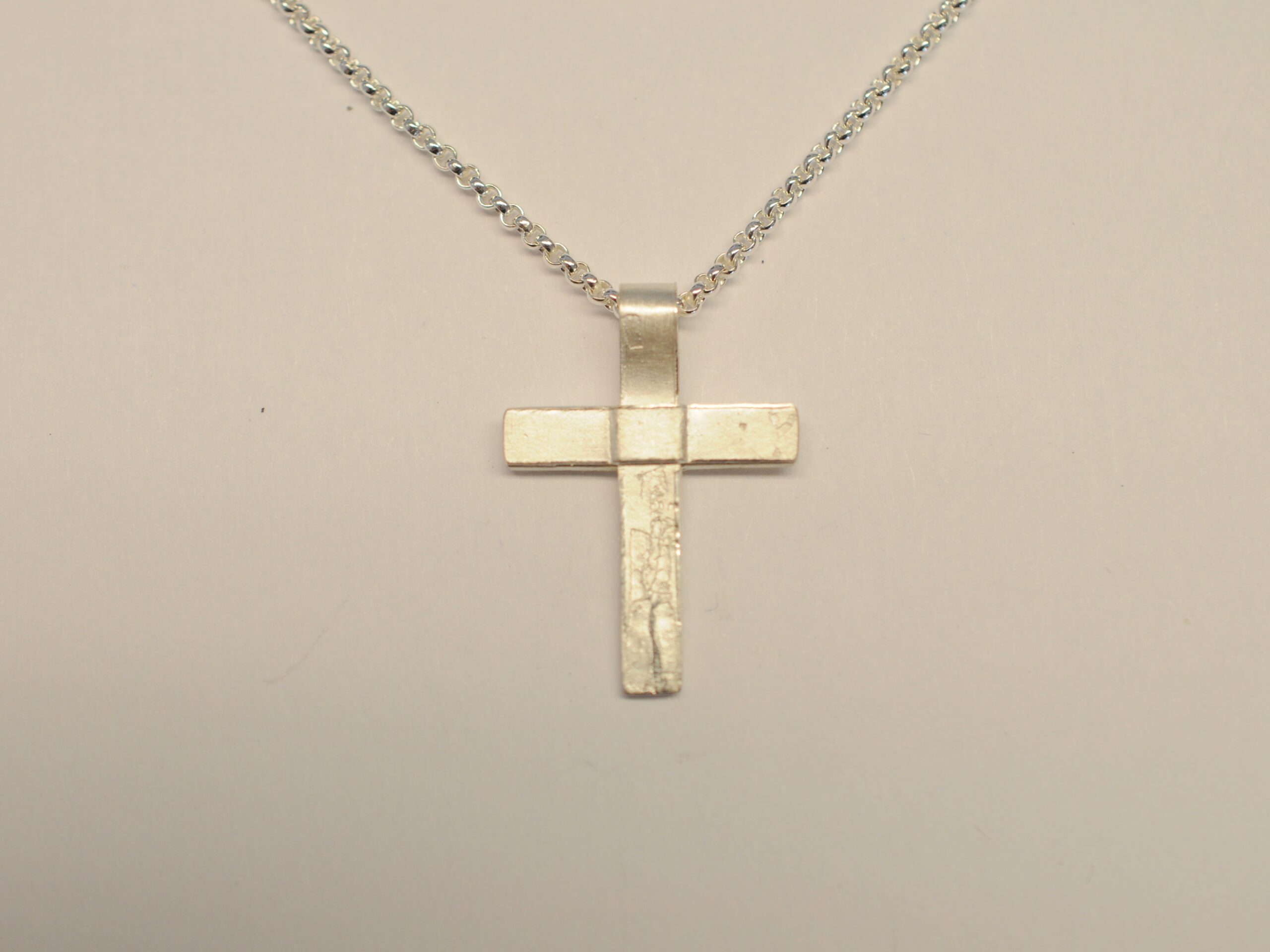 Kreuz aus Silber - Unikat v49 - an Silber Erbskette