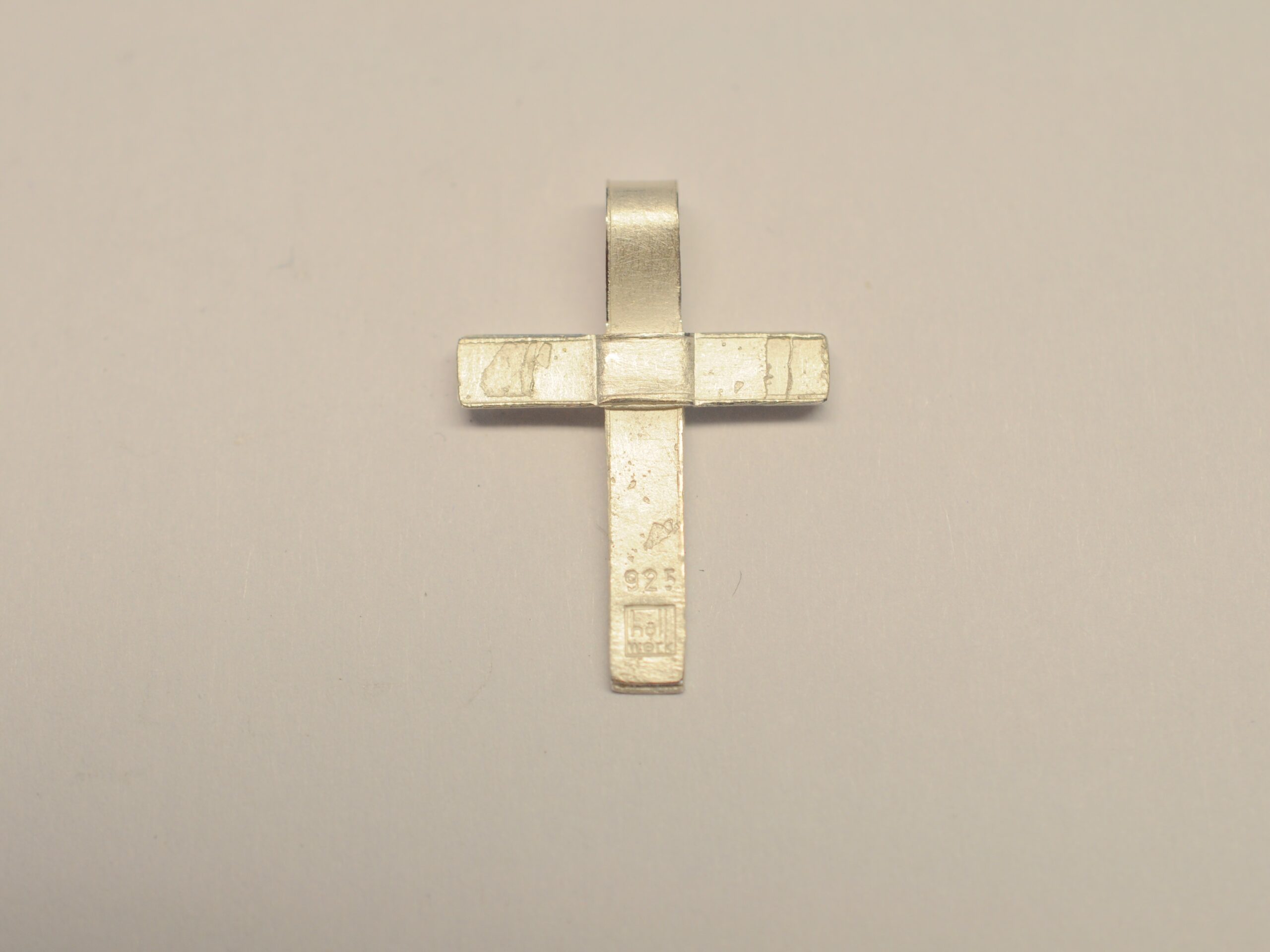 Kreuz aus Silber - Unikat v49 - Rückseite