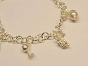 Silber Gliederarmband mit Weinschmuck Motiven