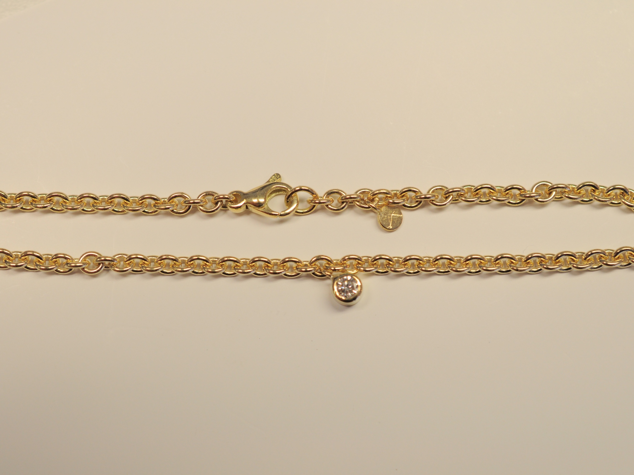 Armband aus 750 Gelbgold mit Diamant